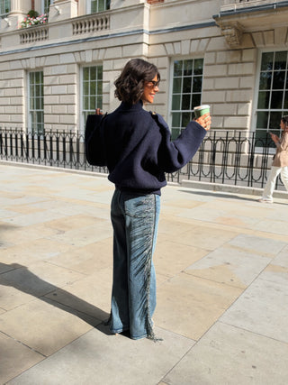 Jean CELINE avec ses franges bleu