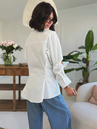 Chemise cintrée avec ÉPAULETTES blanc