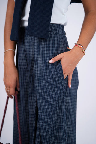 Pantalon fluide à pinces à carreaux marine