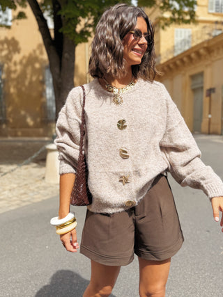Gilet BROOKE taupe avec ses bijoux