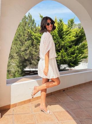 Robe courte babydoll petite broderie marguerite