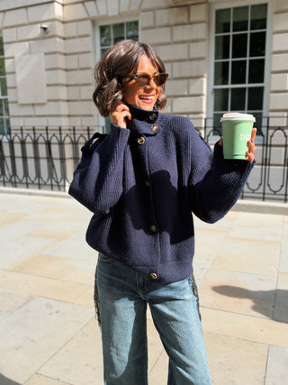 Jean CELINE avec ses franges bleu