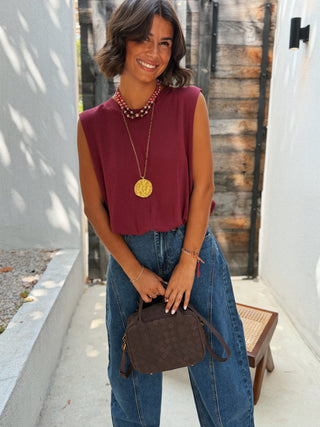 Top en maille fine sans manche bordeaux