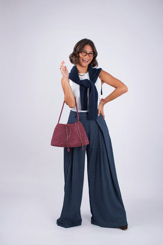 Pantalon fluide à pinces à carreaux marine