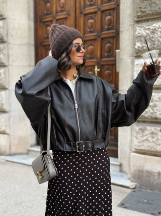 Jupe à POIS avec sa dentelle chocolat