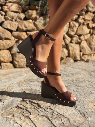 Talons compensés PAOLA chocolat