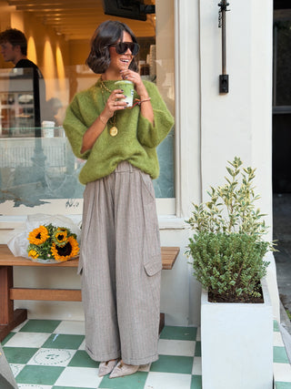 Pantalon CARGO large taupe rayé vert