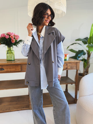 Chemise rayée avec sa broderie bleu