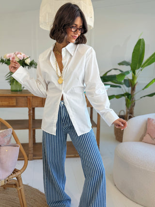 Chemise cintrée avec ÉPAULETTES blanc