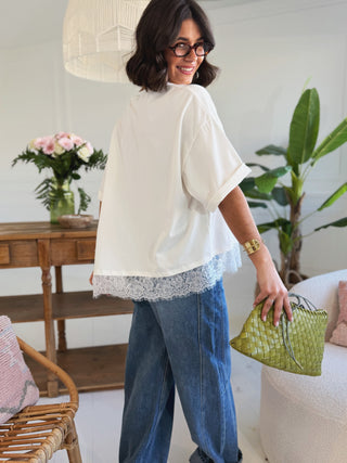 Tee-shirt oversize avec sa DENTELLE blanc