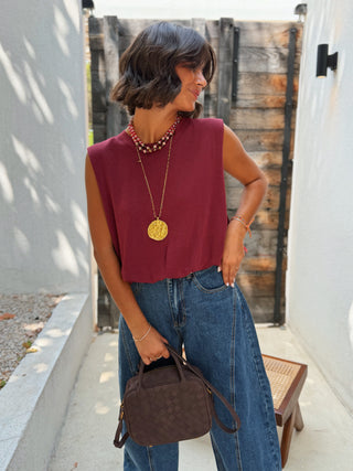 Top en maille fine sans manche bordeaux