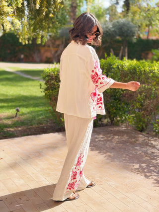 Chemise brodée rose