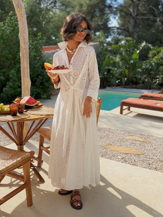 Robe chemise broderie anglaise