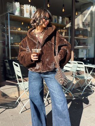 Veste fausse fourrure STELLA avec sa capuche