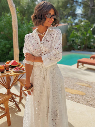 Robe chemise broderie anglaise
