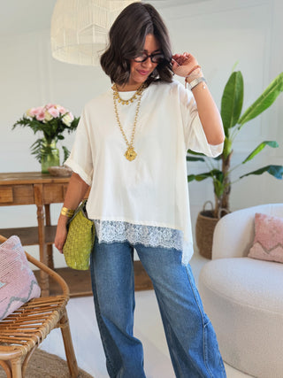 Tee-shirt oversize avec sa DENTELLE blanc
