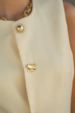 Gilet sans manche EMMA boutons dorés jaune
