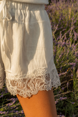 Short bas dentelle blanc