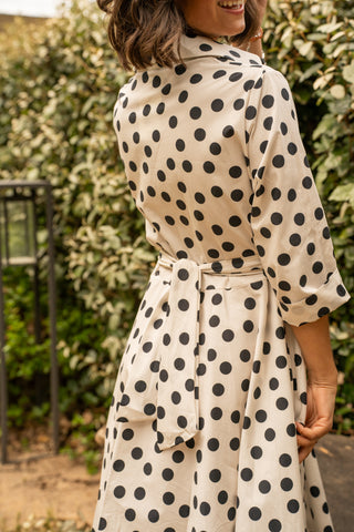 Robe chemise blanc pois noir