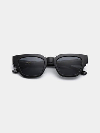 Solaire KAWS black