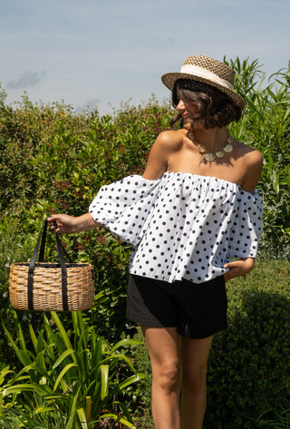 Top LÉNA blanc à pois noir