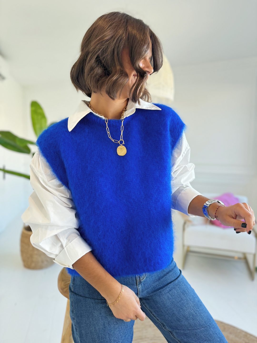 Pull sans manche en MOHAIR bleu électrique – Image 2