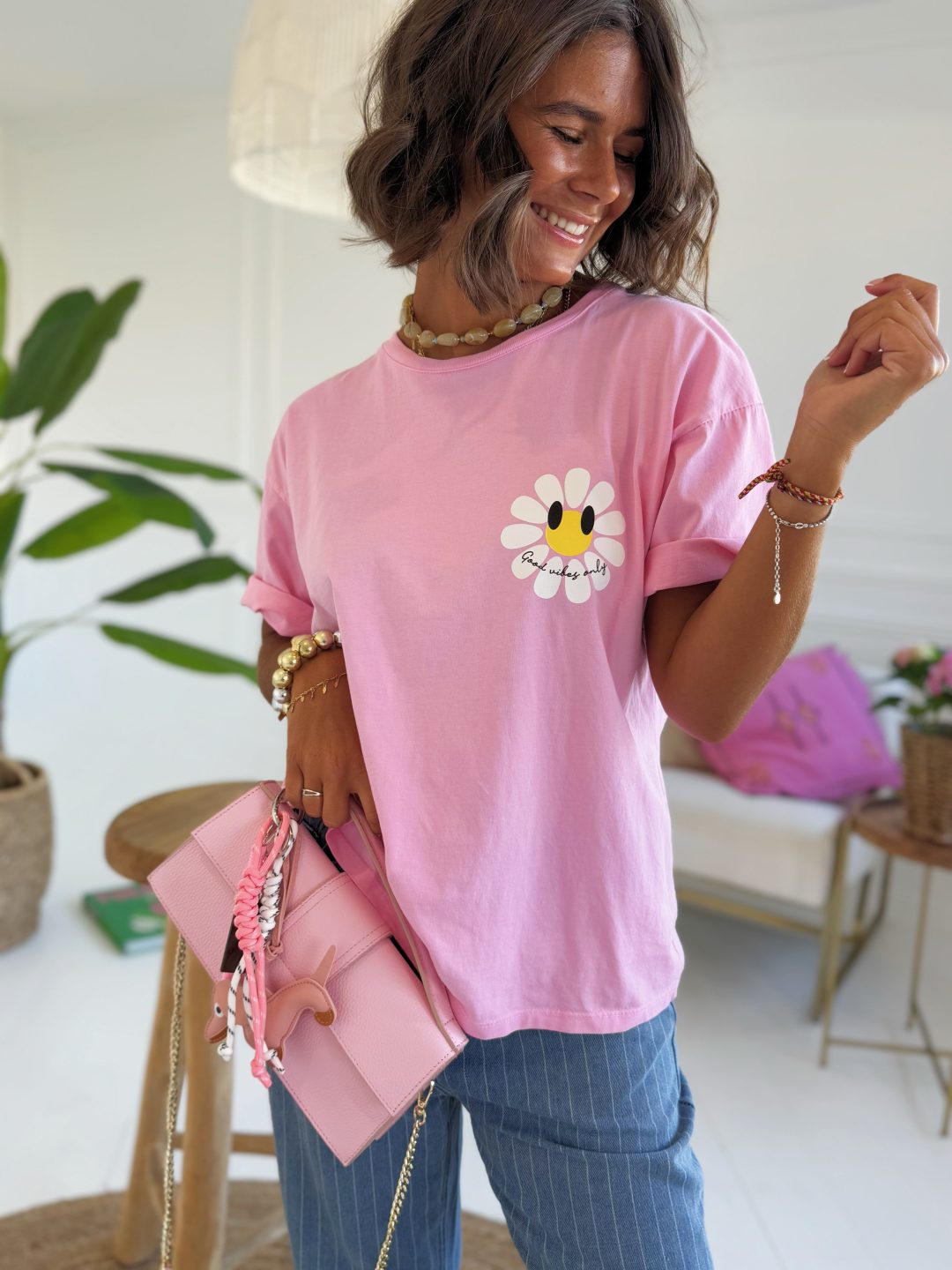 Tee-shirt GOOD VIBES rose – Image 2