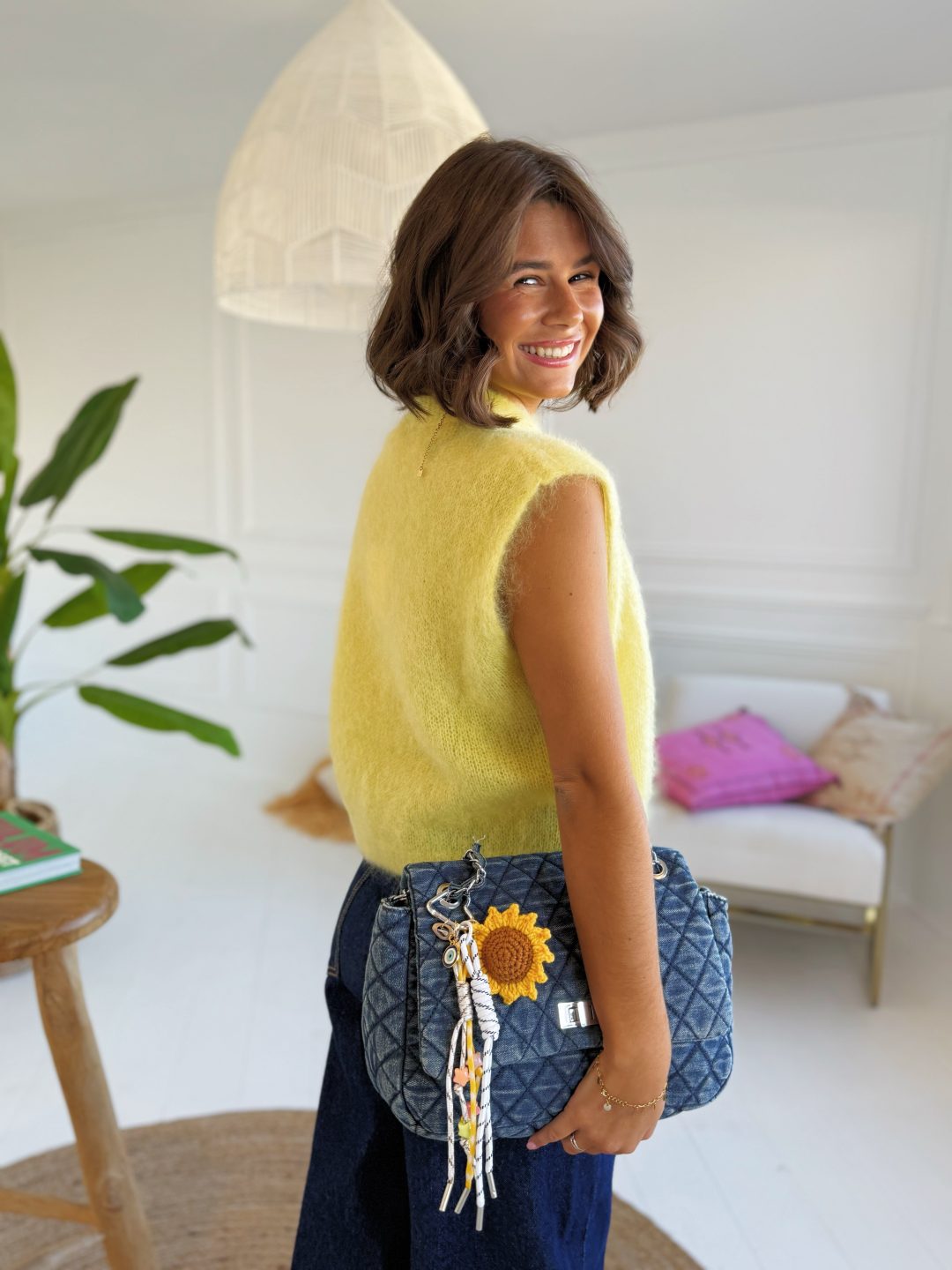 Pull sans manche en MOHAIR jaune – Image 3