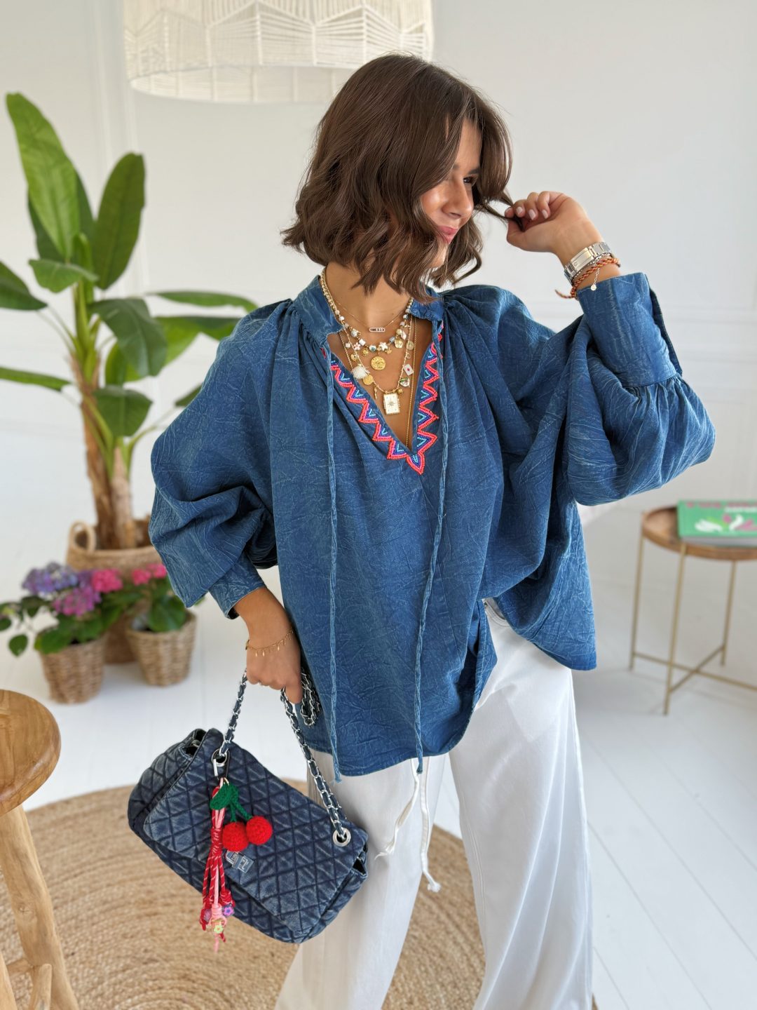 Blouse EN JEAN avec ses perles – Image 2